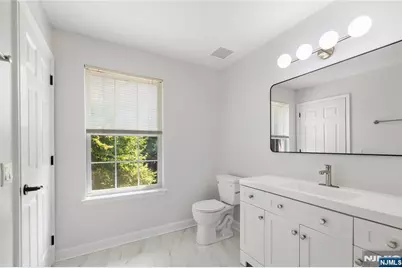 2249 Margaret Court, Mahwah, NJ 07430 - Photo 14
