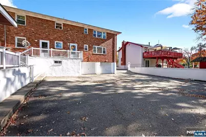 61 Star Lake Road 2 #2, Bloomingdale, NJ 07403 - Photo 16