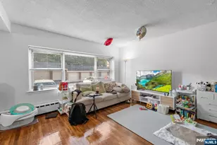 1575 Center Ave 1F, Fort Lee, NJ 07024 - Photo 2