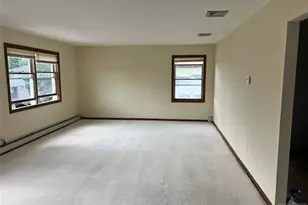 364 Chestnut Ave 2, South Hackensack Township, NJ 07606 - Photo 4