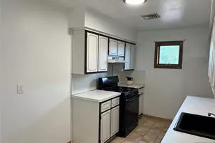 364 Chestnut Ave 2, South Hackensack Township, NJ 07606 - Photo 10