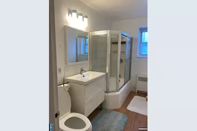 2350 Linwood Avenue 2F #2F, Fort Lee, NJ 07024 - Photo 6