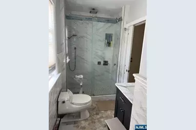 133 Prospect Avenue, Bergenfield, NJ 07621 - Photo 14