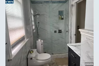 133 S Prospect Avenue, Bergenfield, NJ 07621 - Photo 14