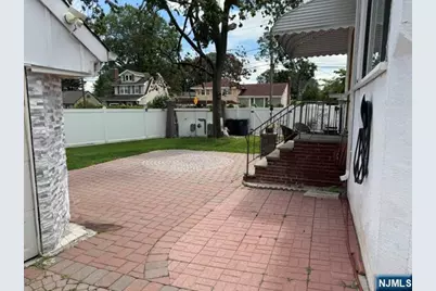 133 Prospect Avenue, Bergenfield, NJ 07621 - Photo 32