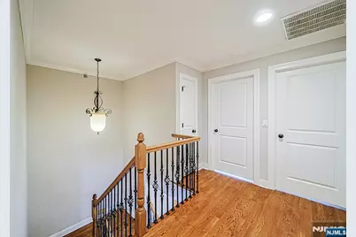 2462 3rd Street, Fort Lee, NJ 07024 - Photo 22