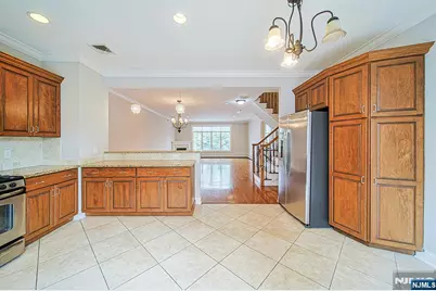 2462 3rd Street, Fort Lee, NJ 07024 - Photo 16