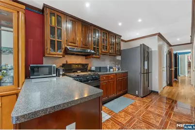 178 South Street, Jersey City, NJ 07307 - Photo 4