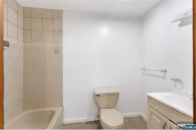 178 South Street, Jersey City, NJ 07307 - Photo 26