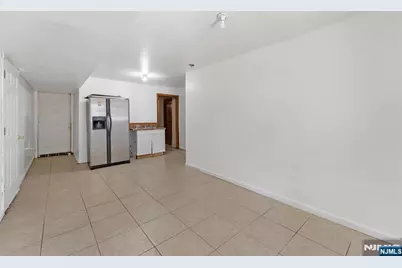 178 South Street, Jersey City, NJ 07307 - Photo 28