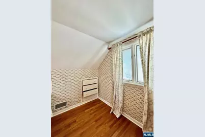 729 7th Street, Carlstadt, NJ 07072 - Photo 24