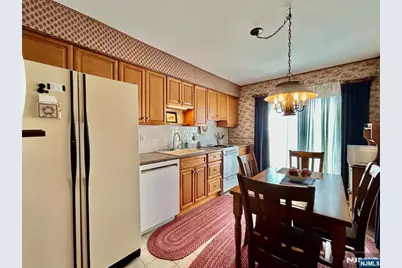729 7th Street, Carlstadt, NJ 07072 - Photo 8
