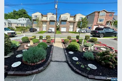 729 7th Street, Carlstadt, NJ 07072 - Photo 4