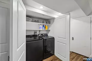 1310 Princeton Rd, Teaneck Township, NJ 07666 - Photo 30