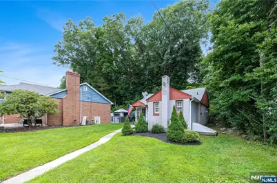 13 15 East Street, Wanaque, NJ 07465 - Photo 34