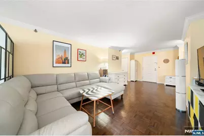 326 Prospect Avenue 8J #8J, Hackensack, NJ 07601 - Photo 4