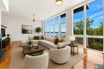 22 Vela Way, Edgewater, NJ 07020 - Photo 4