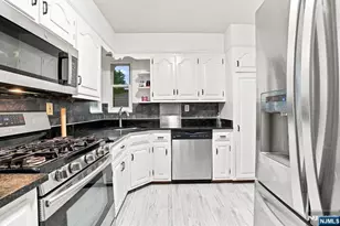 654 Howard St, Teaneck Township, NJ 07666 - Photo 10