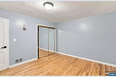 654 Howard Street, Teaneck Township, NJ 07666 - Photo 12