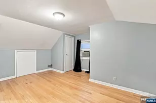 654 Howard St, Teaneck Township, NJ 07666 - Photo 18