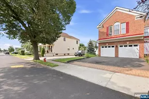 2-26 Grunauer Pl, Fair Lawn, NJ 07410 - Photo 2