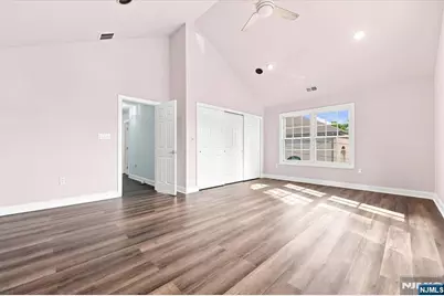 2-26 Grunauer Place, Fair Lawn, NJ 07410 - Photo 26