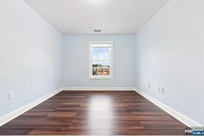 2-26 Grunauer Place, Fair Lawn, NJ 07410 - Photo 28