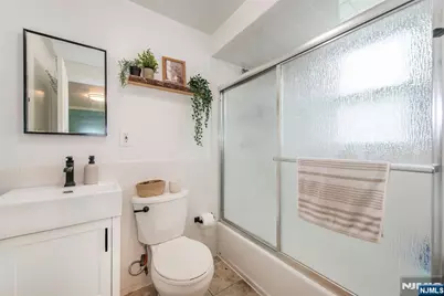 33 Van Buren Avenue, Westwood, NJ 07675 - Photo 20