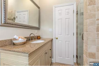 57 Hobart Avenue, Rutherford, NJ 07070 - Photo 22
