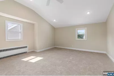 57 Hobart Avenue, Rutherford, NJ 07070 - Photo 20