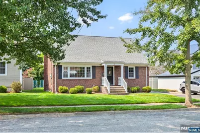 57 Hobart Avenue, Rutherford, NJ 07070 - Photo 2