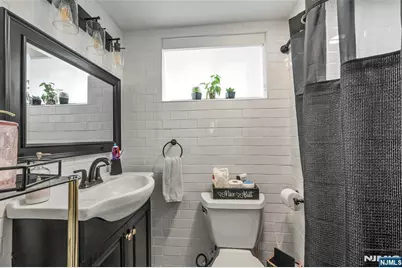 [Address not provided], Ridgefield Park, NJ 07660 - Photo 18