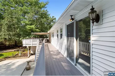 228 Dorothy Drive, North Haledon, NJ 07508 - Photo 32