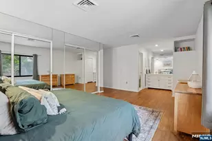 37 Cerone Ct, West Orange Township, NJ 07052 - Photo 12