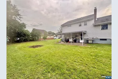 477 Chestnut Avenue, South Hackensack Township, NJ 07606 - Photo 20