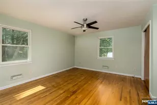 23 Cabot Ln, Kinnelon, NJ 07405 - Photo 14