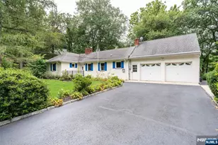 23 Cabot Ln, Kinnelon, NJ 07405 - Photo 4