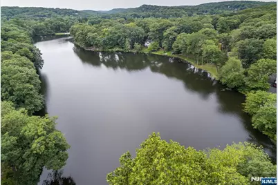 23 Cabot Lane, Kinnelon, NJ 07405 - Photo 2