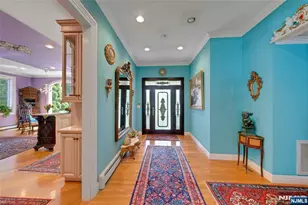 45 Pleasant Ave, Upper Saddle River, NJ 07458 - Photo 8