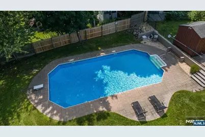83 Vine Avenue, West Milford, NJ 07480 - Photo 32