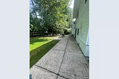 420 Lakeview Drive, Oradell, NJ 07649 - Photo 24