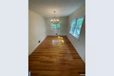 420 Lakeview Drive, Oradell, NJ 07649 - Photo 10