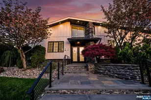 22 Berkshire Pl, Englewood Cliffs, NJ 07632 - Photo 2