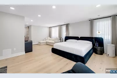 22 Berkshire Place, Englewood Cliffs, NJ 07632 - Photo 18