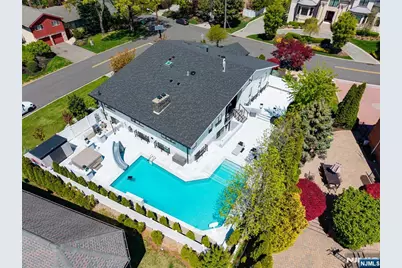 22 Berkshire Place, Englewood Cliffs, NJ 07632 - Photo 48