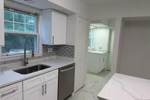 225 Hillside Ave, Allendale, NJ 07401 - Photo 6