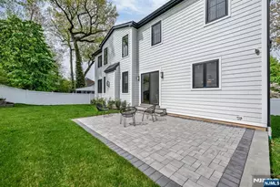 336 Lockwood Dr, Paramus, NJ 07652 - Photo 46