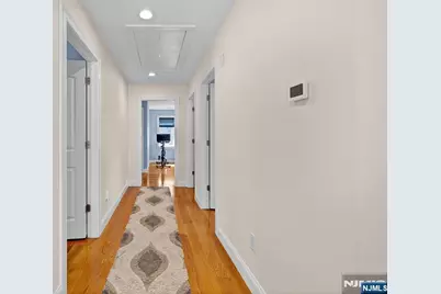 238 Walter Avenue, Hasbrouck Heights, NJ 07604 - Photo 22