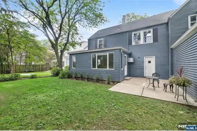 7 Burnham Place, Fair Lawn, NJ 07410 - Photo 24