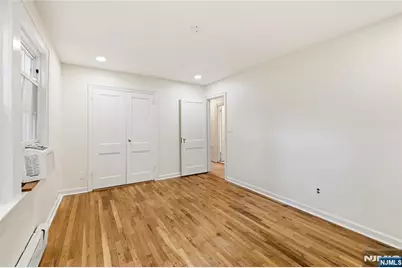 7 Burnham Place, Fair Lawn, NJ 07410 - Photo 12